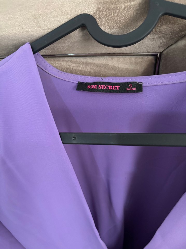 Lila Saten Bağlama detay Bluz - Görsel 3