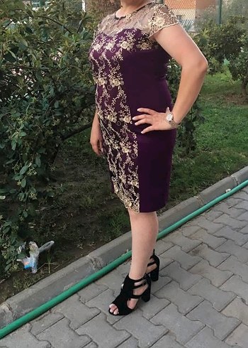 Mor Dantelli Midi Abiye Elbise