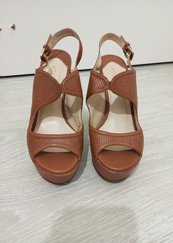 36 Beden camel Renk Bej Deri Kadın Dolgu Topuklu Sandalet