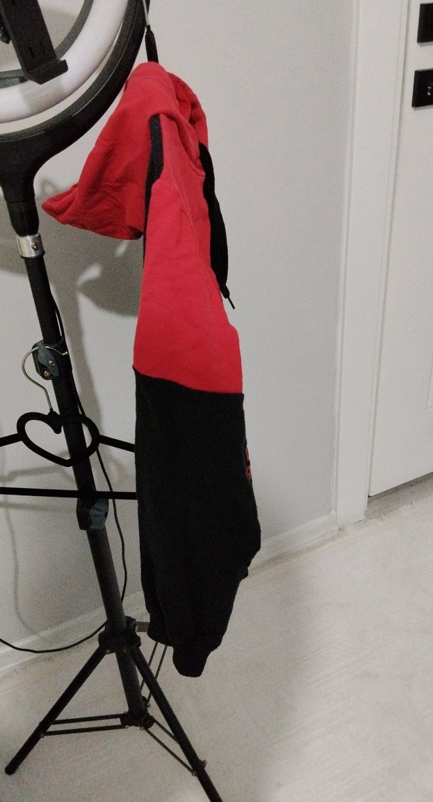 Kırmızı Siyah Kapüşonlu Rahat Sweatshirt - Görsel 4