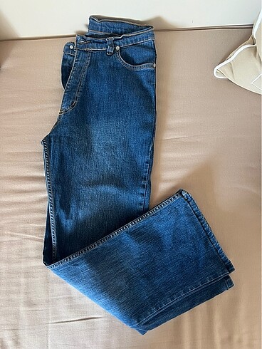 Straight jean