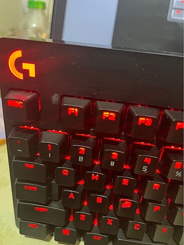 Logitech g pro klavye kablolu - Görsel 6