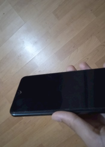 Xiaomi redmi note 11e siyah acil satılıktır pazarlık payı vardır