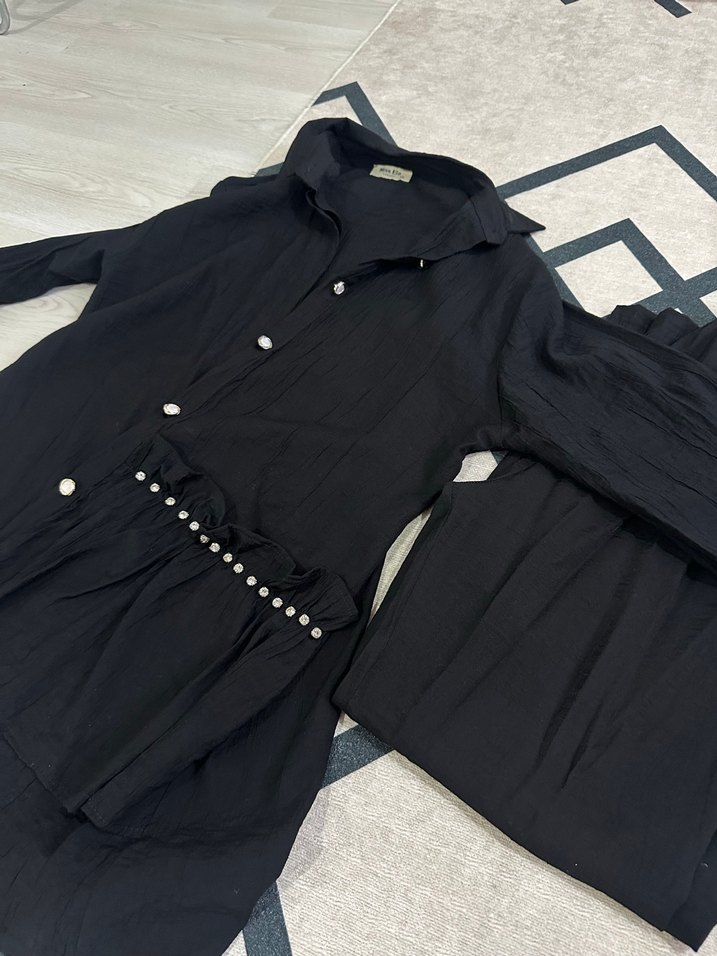 Düğmeli tesettür takım siyah - Görsel 3