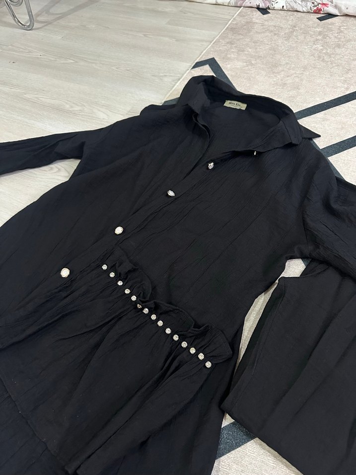 Düğmeli tesettür takım siyah - Görsel 2