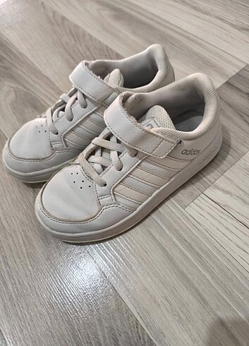 29 Beden Unisex adidas çocuk ayakkabısi