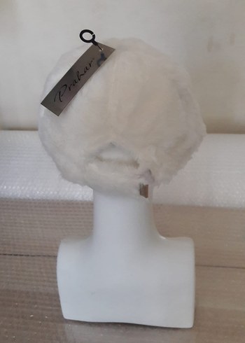  Beden peluş beyaz kadın şapka