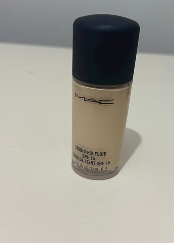 MAC Studio Fix Sıvı Fondöten SPF15 NC13