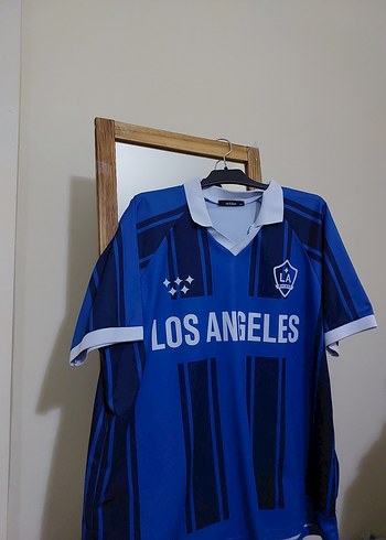 Mavi V Yaka Spor Forması - Görsel 2