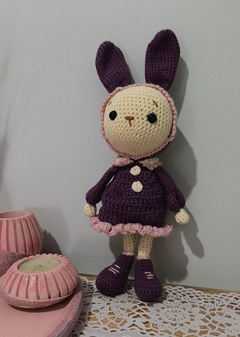 Mor Tavşan Figürlü Örgü Bebek - Görsel 2