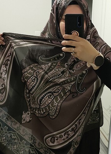 Diğer Retro Desenli Şal