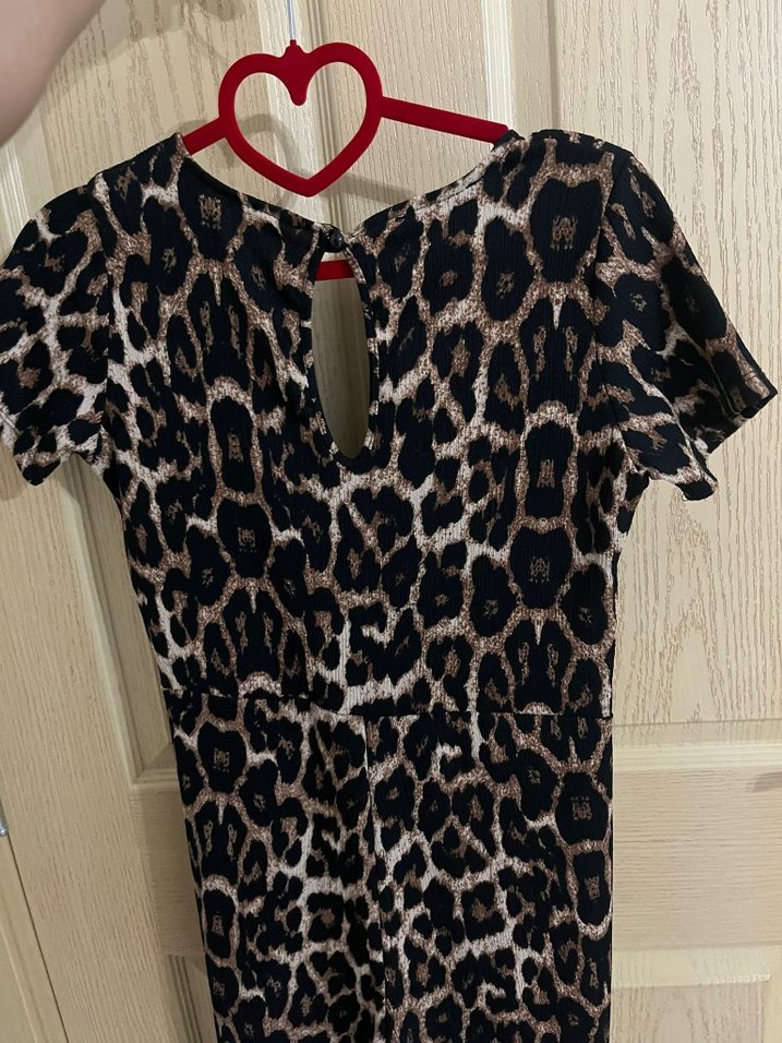 Leopar Desenli V Yakalı Tulum - Görsel 5