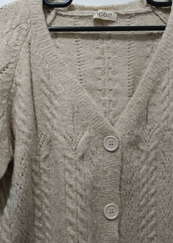 Bej Düğmeli Örgü Hırka - Görsel 4