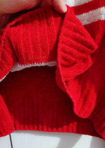 Kırmızı Gri Çizgili V Yakalı Triko Kazak - Görsel 3