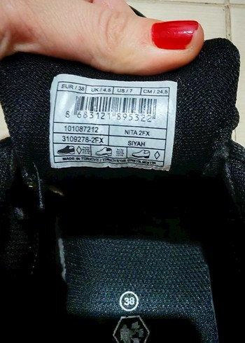 Siyah Bağcıklı Kadın Spor Ayakkabı - Görsel 6