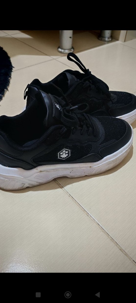 Siyah Bağcıklı Kadın Spor Ayakkabı - Görsel 2