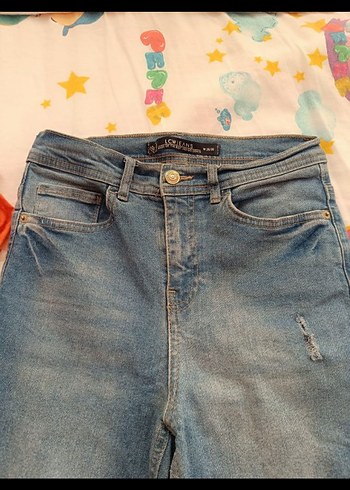 Kadın Mavi Yırtık Detaylı Salaş Denim Pantolon - Görsel 3