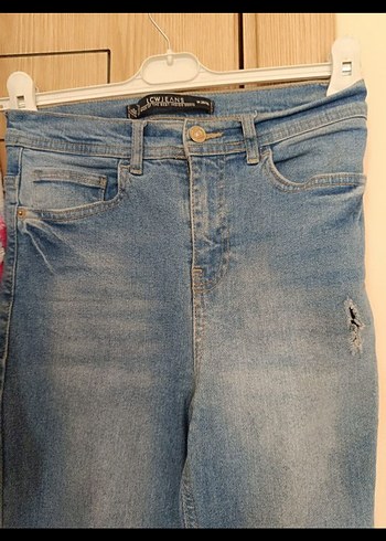 Kadın Mavi Yırtık Detaylı Salaş Denim Pantolon - Görsel 4