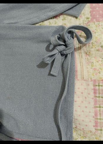 Gri Kadın Kısa Örgü Kazak - Görsel 3