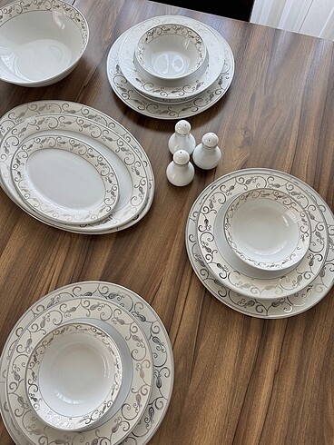 Star Festival Fine Porcelain Marka 12 Kişilik 77 Parça Yemek Tak