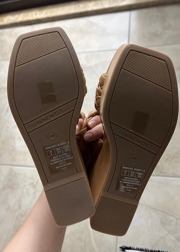 Hiç giyilmedi etiketleri duruyor - Görsel 4