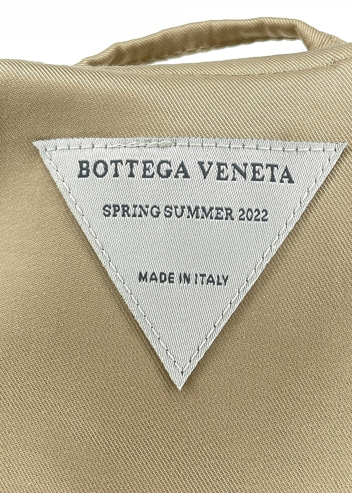 Bottega Veneta Trenchcoat %70 İndirimli. - Görsel 4