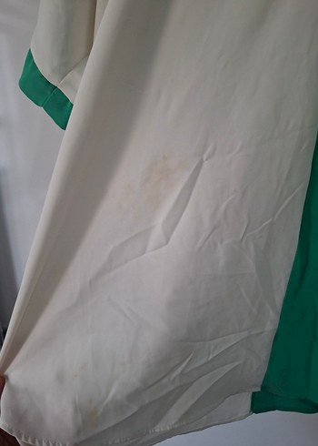 Yeşil-Beyaz V Yakalı Düğmeli Kadın Bluz - Görsel 4