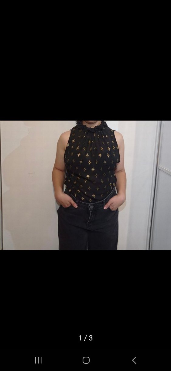 Desenli Siyah Kolsuz Yüksek Yaka Bluz - Görsel 3