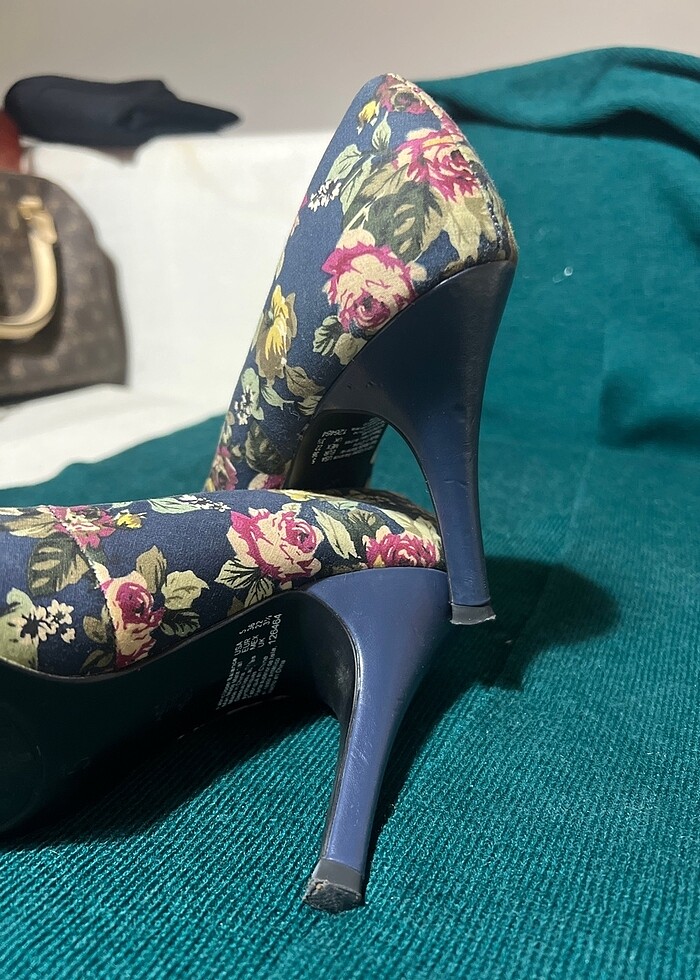 Kadın stiletto 35 numara - Görsel 4