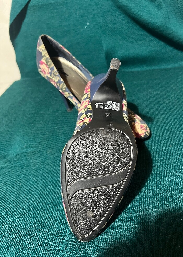 Kadın stiletto 35 numara - Görsel 3