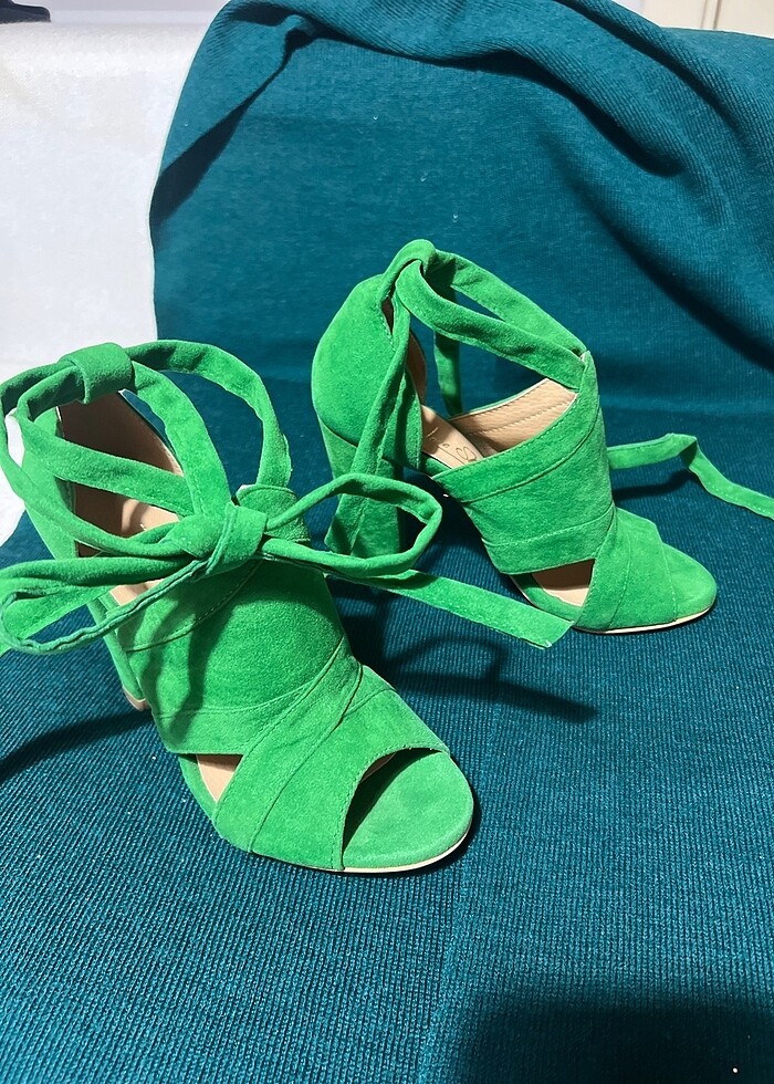 Kadın topuklu sandalet 35 numara - Görsel 2