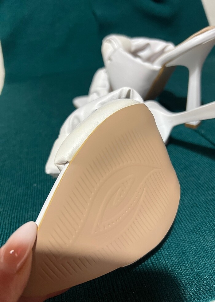 Kadın Topuklu Terlik 35 numara - Görsel 3