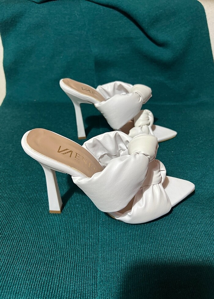 Kadın Topuklu Terlik 35 numara - Görsel 4