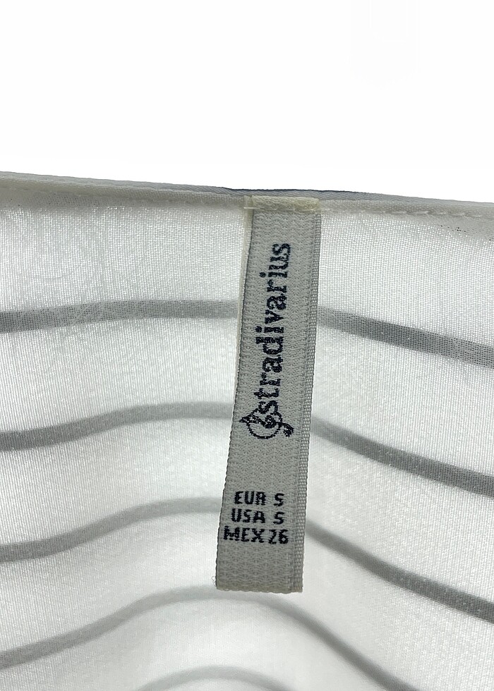 Stradivarius Bluz %70 İndirimli. - Görsel 4