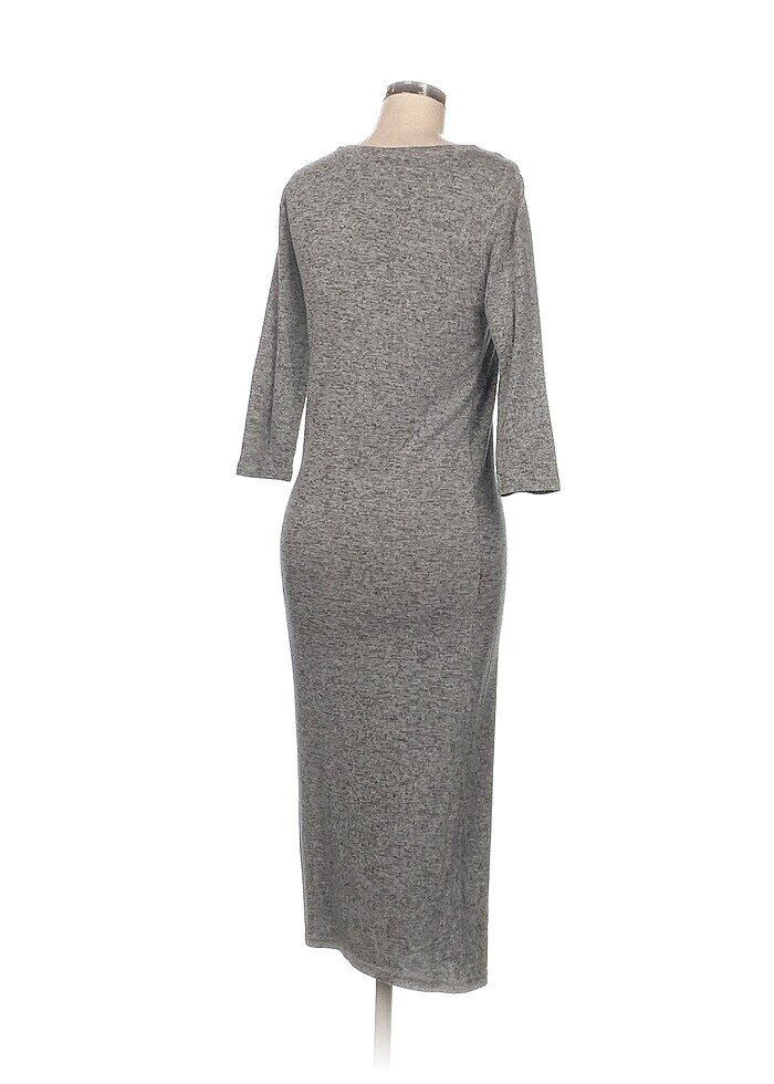 Stradivarius Uzun Elbise %70 İndirimli. - Görsel 3