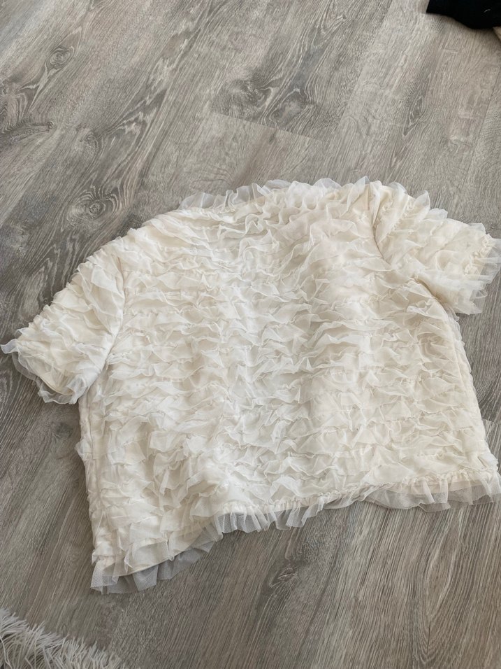 Beyaz Fırfırlı Bolero - Görsel 2