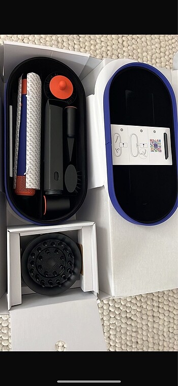 Dyson Airwrap i.d.? saç sekillendirme ve kurutma seti