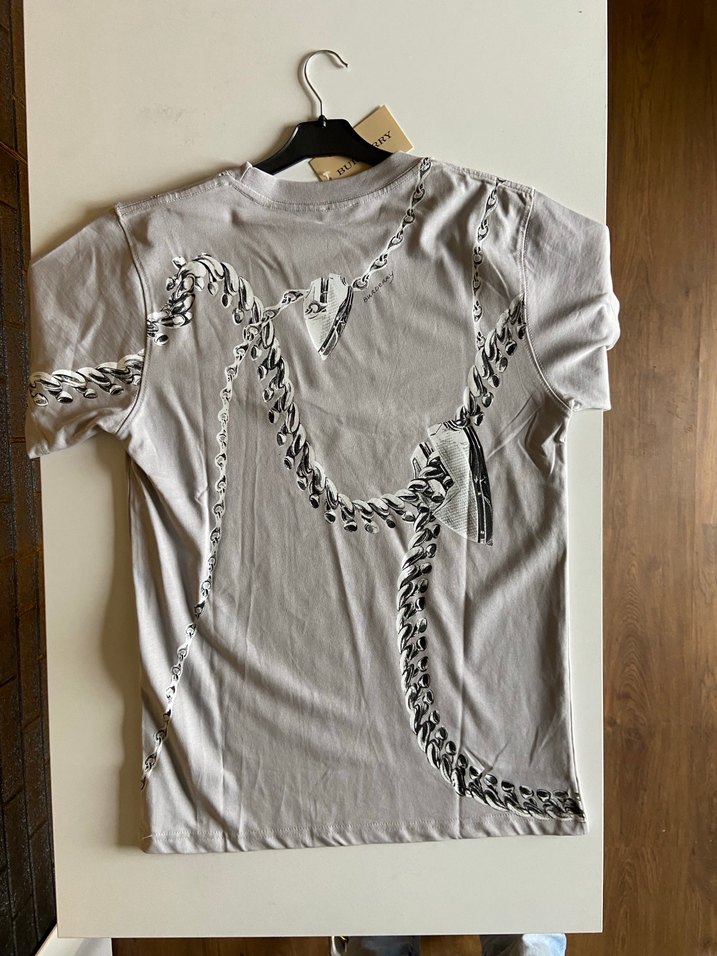 Burberry Oversize unisex t shrt - %100 Pamuk - Ön Arka Baskili - Görsel 4