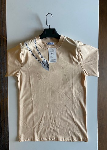 Burberry Oversize unisex Tshrt - %100 Pamuk - Ön Arka Baskili - Görsel 3