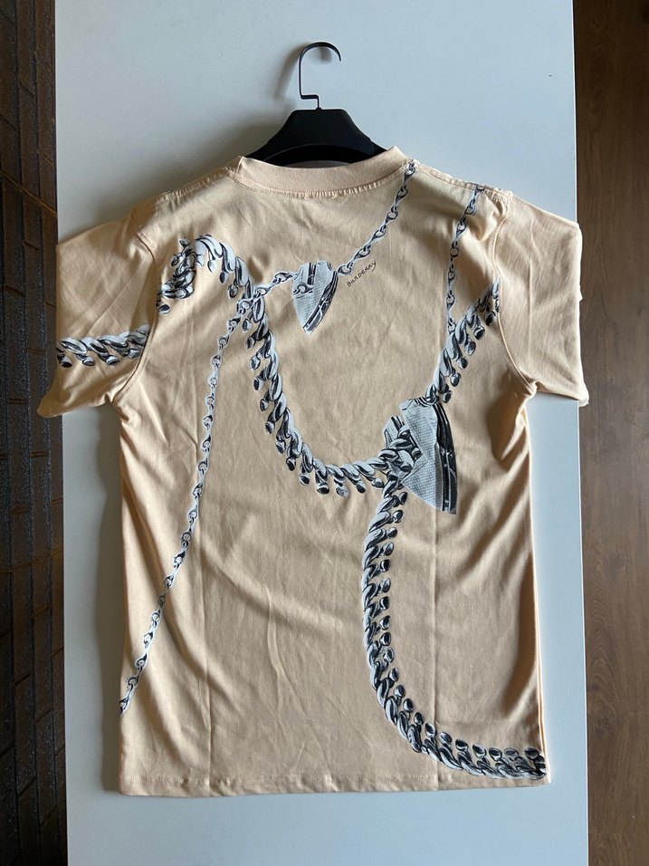 Burberry Oversize unisex t shrt - %100 Pamuk - Ön Arka Baskili - Görsel 4