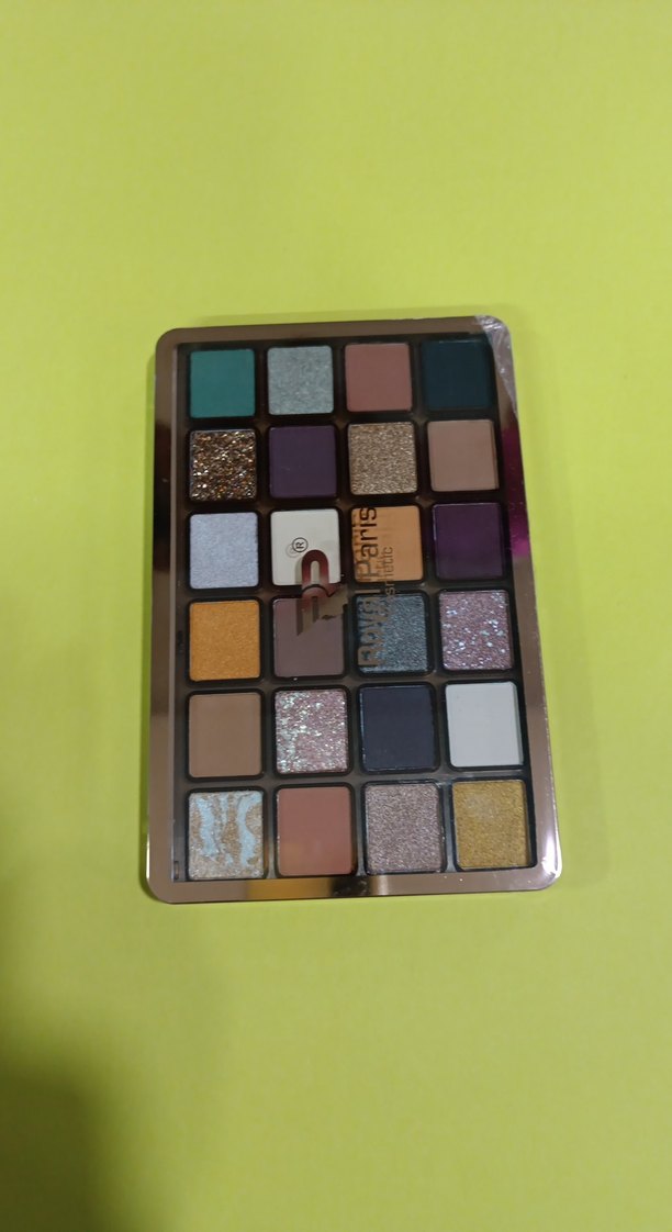 Çok Renkli Koyu Tonlu Far Paleti - Görsel 2