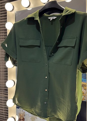 Düğmeli Haki Kadın Kısa Kollu Gömlek - Görsel 4