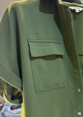 Düğmeli Haki Kadın Kısa Kollu Gömlek - Görsel 2