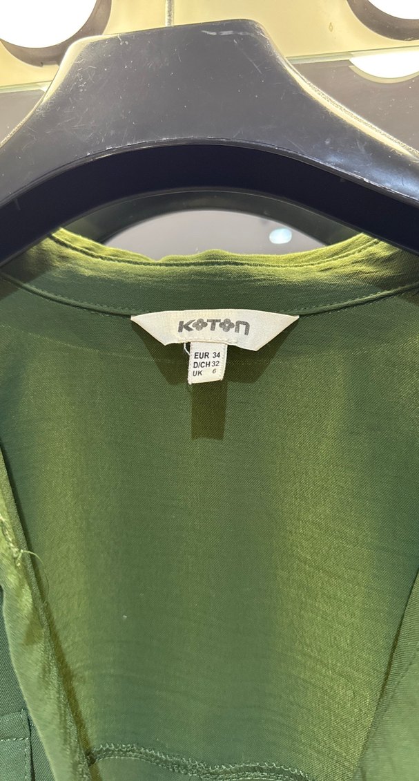 Düğmeli Haki Kadın Kısa Kollu Gömlek - Görsel 3