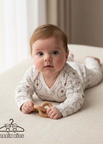 Beyaz Pamuklu Baskılı Bebek Takımı - Görsel 3