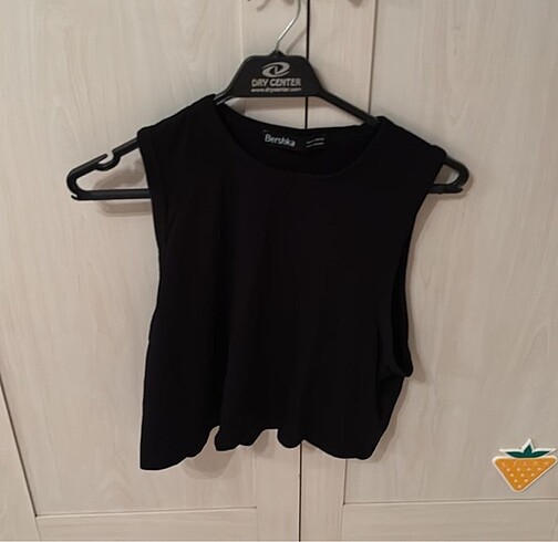 BERSHKA crop