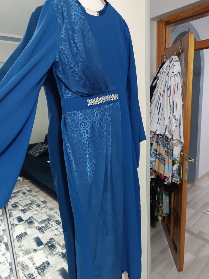 Drapeli Uzun Mavi Abiye Elbise - Görsel 4