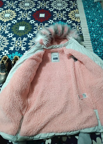 Uzun Beyaz Kadın Kışlık Mont - Görsel 3