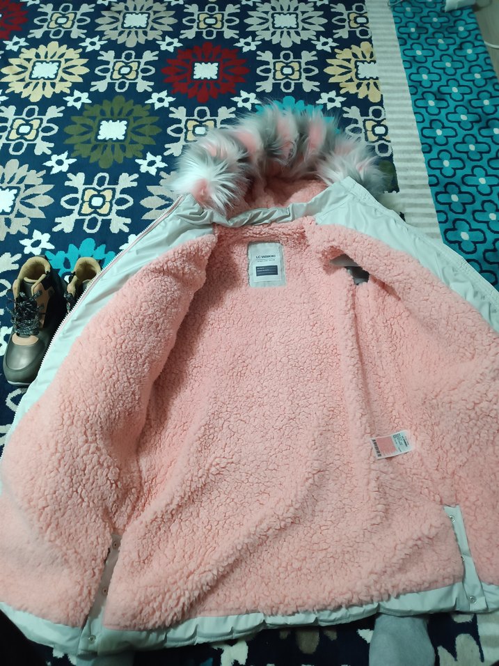 Uzun Beyaz Kadın Kışlık Mont - Görsel 3