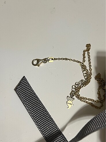 Beden So chic harf kolye